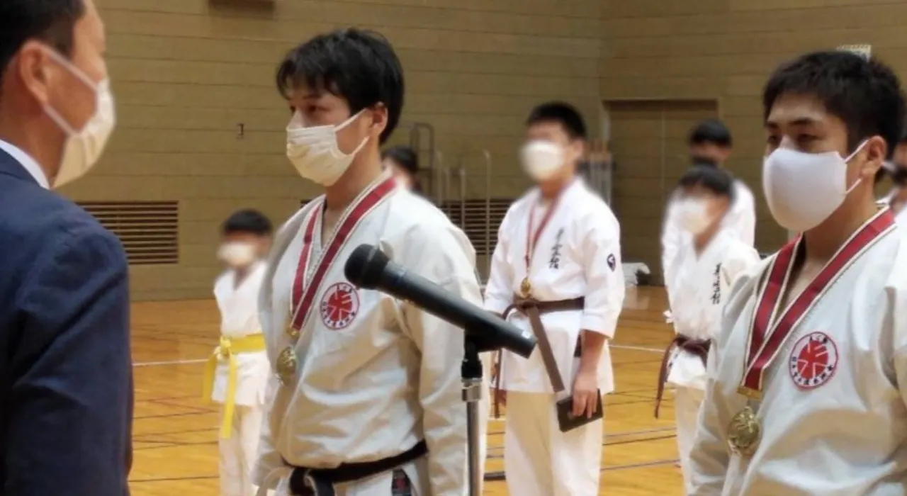 日本空手道直心塾 稽古をしている様子